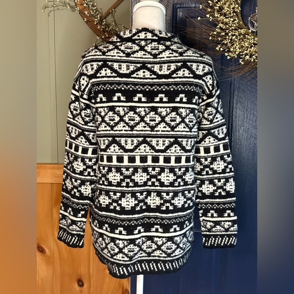J. Jill Ultra Soft & Cozy Black/Cream Jacquard Pullover Sweater Sz Medium - Picture 5 of 12